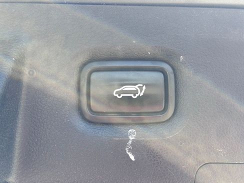 Used 2023 Hyundai Santa Fe Limited AWD/4WD image 15