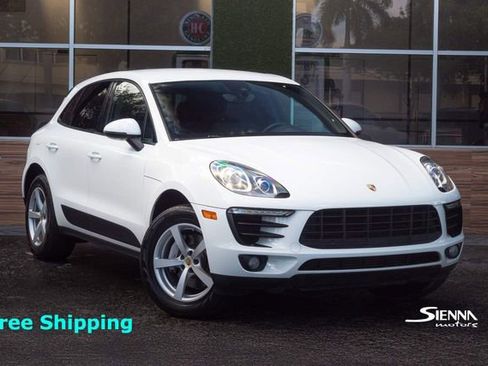 Used 2018 Porsche Macan image 3