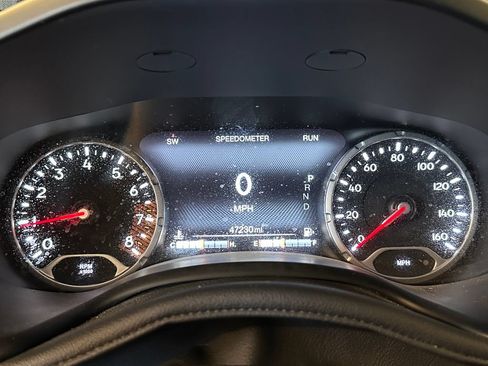 Used 2022 Jeep Renegade Latitude w/ Convenience Group AWD/4WD image 10