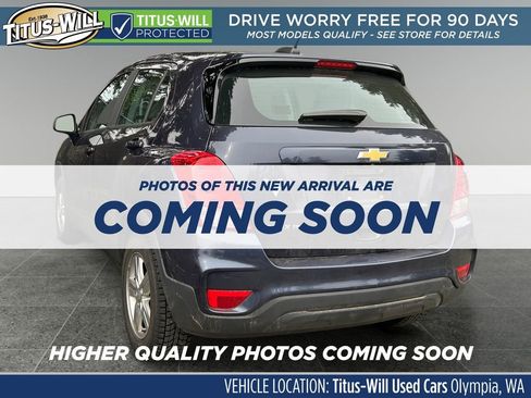 Used 2018 Chevrolet Trax LS image 3
