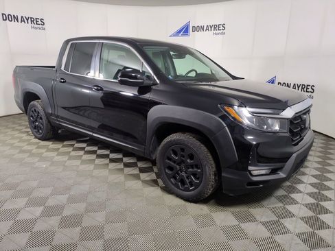 Certified 2023 Honda Ridgeline RTL image 11