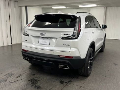 Certified 2023 Cadillac XT4 Sport w/ LPO, Onyx Lite Package image 5