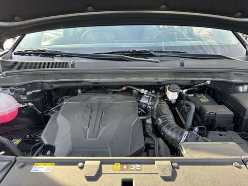 Used 2026 Kia Carnival image 24