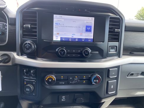 Used 2022 Ford F150 XLT w/ Trailer Tow Package AWD/4WD image 18