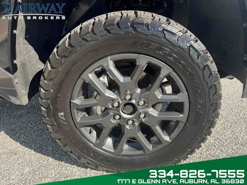 Used 2022 Toyota Tundra Platinum image 35