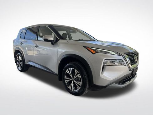 Used 2021 Nissan Rogue SV AWD/4WD image 3