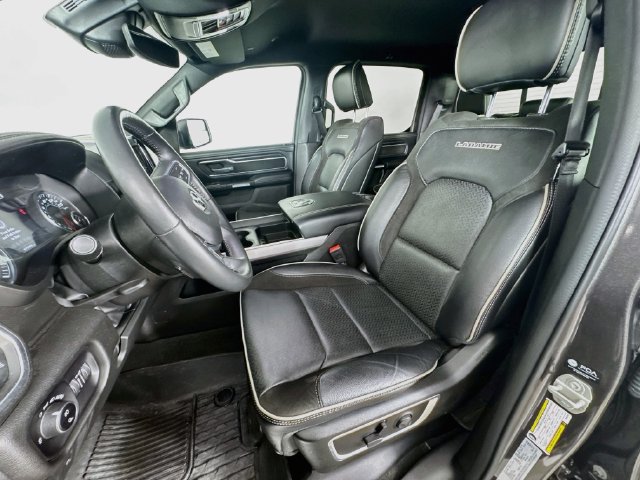 Used 2023 RAM 1500 Laramie AWD/4WD image 23