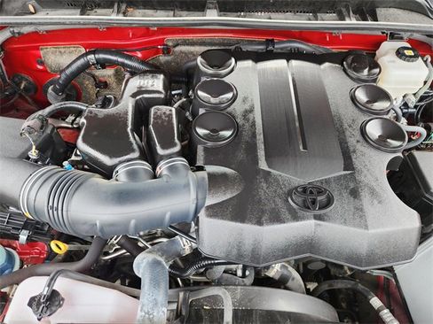 Certified 2024 Toyota 4Runner SR5 Premium image 21