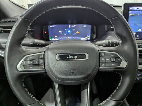 Used 2022 Jeep Compass High Altitude image 16