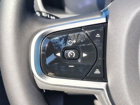 New 2026 Volvo XC90 B6 Plus w/ Protection Package Premier image 15