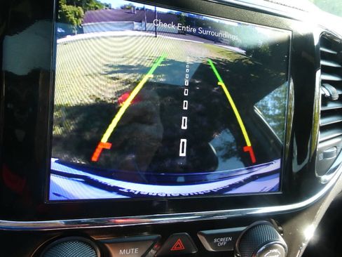 Used 2021 Jeep Grand Cherokee Limited w/ Quick Order Package 28K 80th image 14