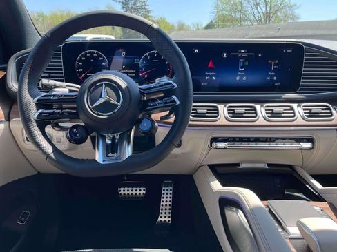 New 2026 Mercedes-Benz GLE 53 AMG 4MATIC image 2