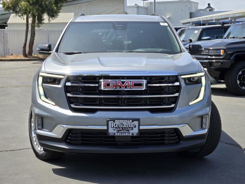 New 2025 GMC Acadia Elevation w/ Elevation Premium Package image 2