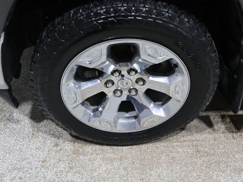 Used 2021 RAM 1500 Big Horn image 10