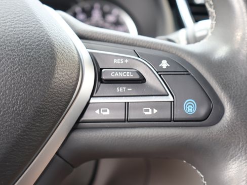 Certified 2023 INFINITI QX50 Luxe image 25