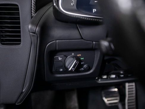 Used 2018 Audi R8 V10 plus image 34