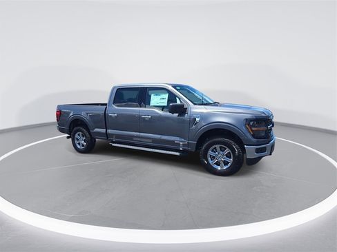Used 2024 Ford F150 XLT w/ FX4 Off-Road Package image 2