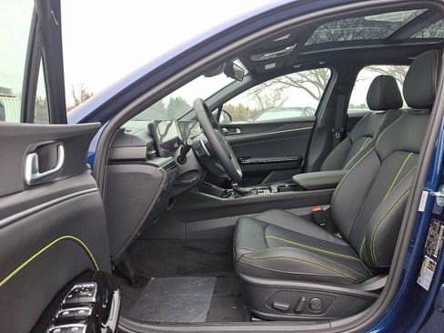New 2026 Kia K5 GT FWD image 9