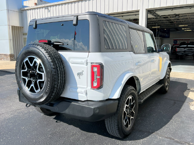 Used 2023 Ford Bronco Outer Banks AWD/4WD image 8