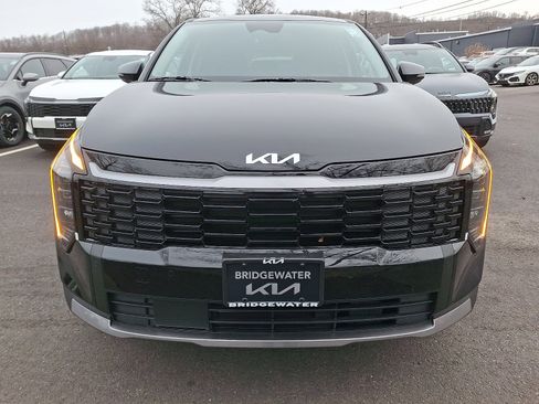 New 2026 Kia Sportage S image 2