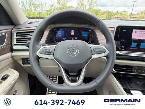 New 2026 Volkswagen Atlas SEL Premium R-Line AWD/4WD image 17
