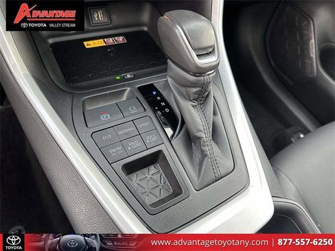 Certified 2025 Toyota RAV4 XLE Premium image 35