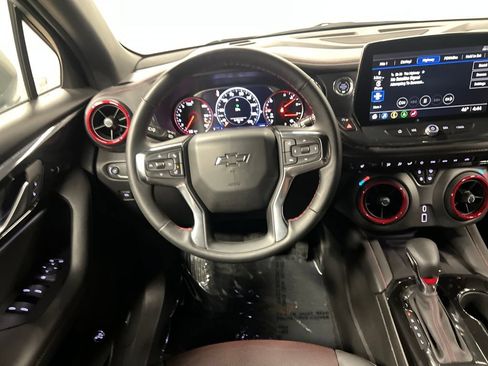 Used 2025 Chevrolet Blazer RS AWD/4WD image 18