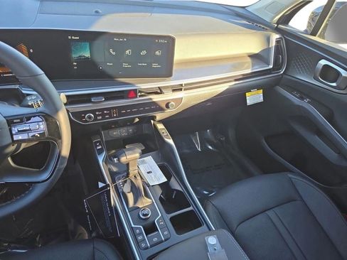 New 2026 Kia Sorento S w/ S Panoramic Sunroof Package FWD image 22