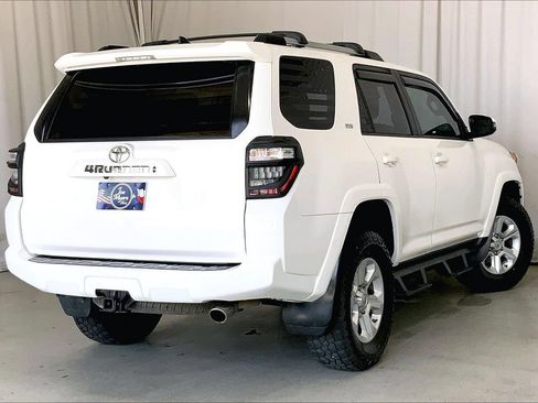 Used 2020 Toyota 4Runner SR5 Premium AWD/4WD image 13