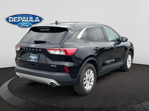 Certified 2022 Ford Escape SE w/ Cold Weather Package AWD/4WD image 7