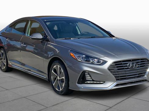 Used 2018 Hyundai Sonata Limited w/ Ultimate Package 02 image 3