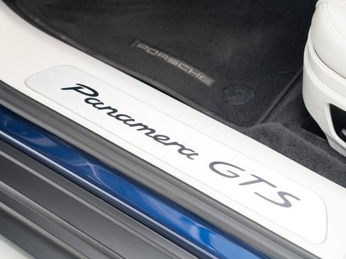 Certified 2023 Porsche Panamera GTS image 14