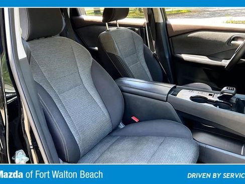 Used 2023 Nissan Rogue SV FWD image 30