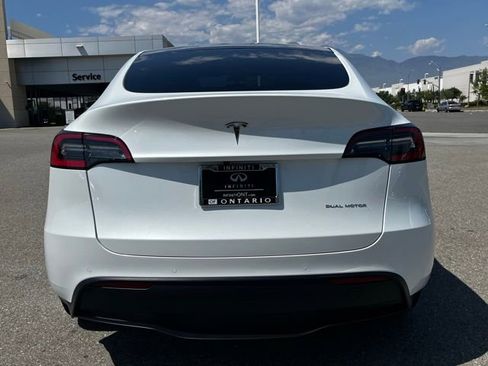 Used 2021 Tesla Model Y Long Range AWD/4WD image 8