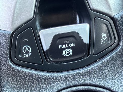 Used 2020 Jeep Compass Latitude w/ Cold Weather Group AWD/4WD image 44