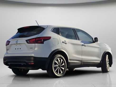 Used 2019 Nissan Rogue Sport S image 20