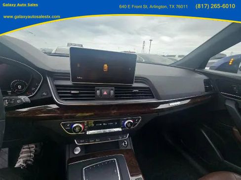 Used 2018 Audi Q5 2.0T Premium Plus w/ Premium Plus Package image 11