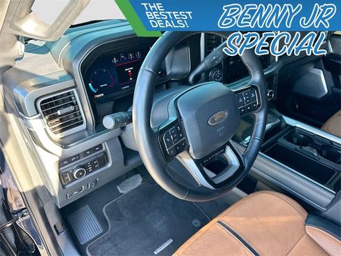 Used 2024 Ford F450 Platinum image 9