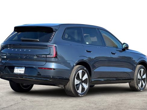 New 2025 Volvo EX90 Plus image 2