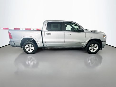 Used 2025 RAM 1500 Big Horn AWD/4WD image 8