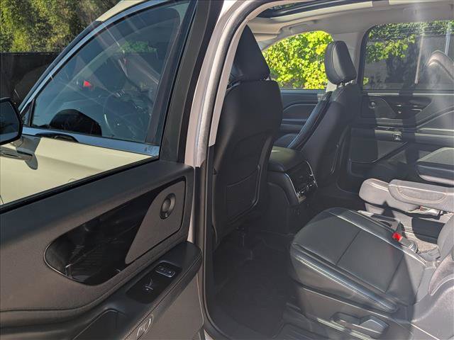 Used 2025 Lincoln Aviator AWD w/ Equipment Group 101A image 25