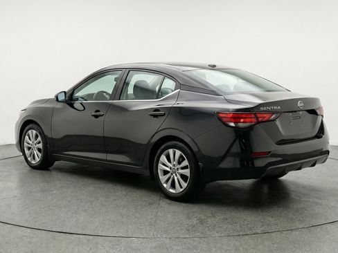 Used 2025 Nissan Sentra S image 6