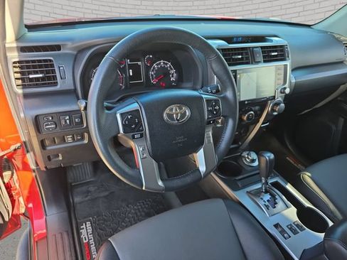 Used 2022 Toyota 4Runner SR5 Premium w/ Moonroof Package AWD/4WD image 16