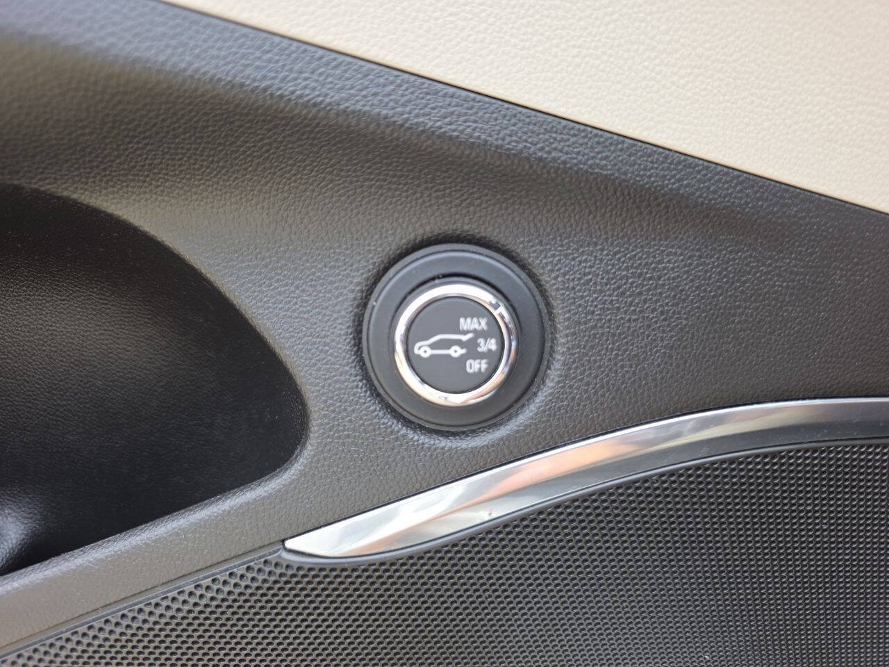 Used 2020 Buick Enclave Essence FWD image 14