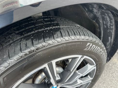 Used 2023 BMW X5 xDrive40i w/ M Sport Package image 13