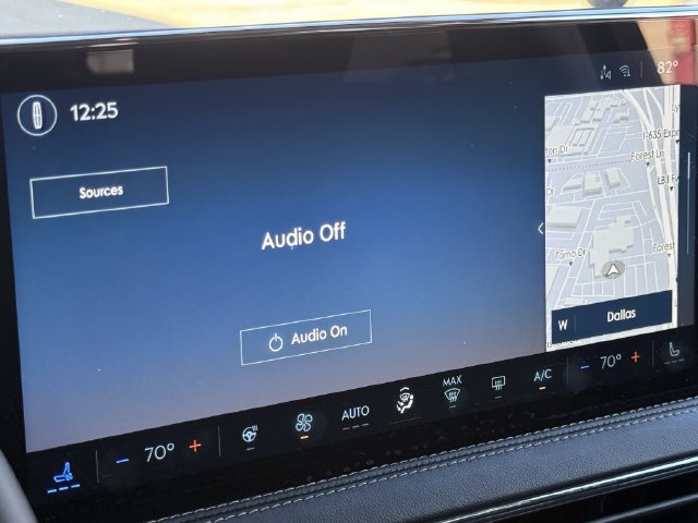 Used 2023 Lincoln Corsair FWD w/ Equipment Group 101A image 17