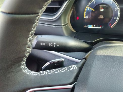 New 2025 Jeep Grand Cherokee Altitude image 21