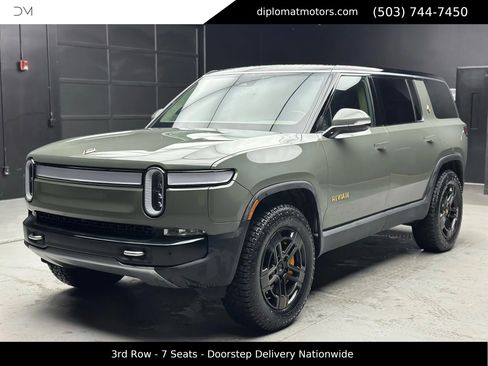 Used 2023 Rivian R1S Launch Edition image 1