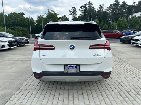 Certified 2025 BMW X3 xDrive30i AWD/4WD image 9
