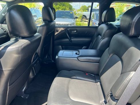 Used 2023 Nissan Armada SL w/ Midnight Edition Package AWD/4WD image 9